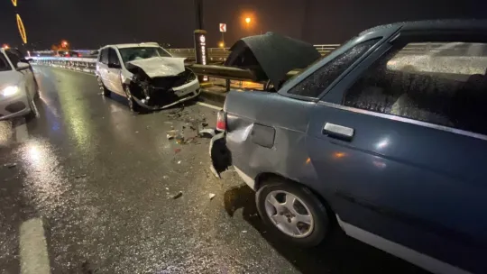 Kocaeli'de 4 araç birbirine girdi: 1 yaralı