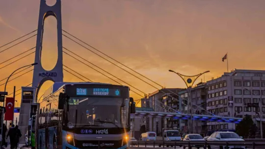 Kocaeli'de 4 yeni hatla 24 saat ulaşım dönemi başlıyor