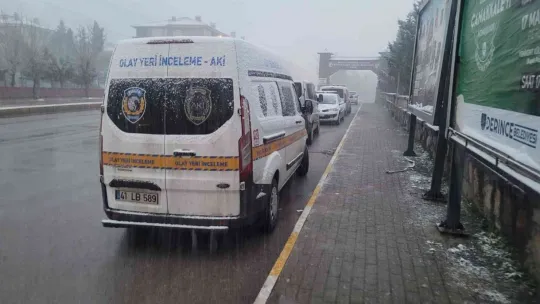 Kocaeli'de ağaca asılı halde erkek cesedi bulundu