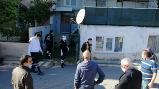 Kocaeli'de arkadaşlarını evde ölü buldular!