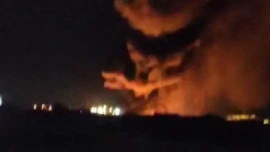 Kocaeli'de asfalt eritme tankında patlama: 2 yaralı