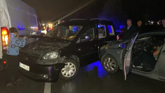 Kocaeli'de birçok araç kazaya karıştı: Çok sayıda yaralı var