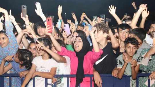 Kocaeli'de Ceceli rüzgarı esti!