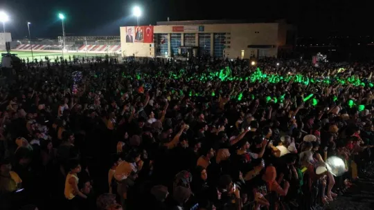 Kocaeli'de Ceceli rüzgarı esti!