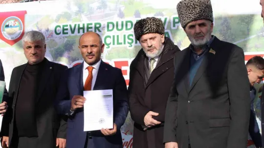Kocaeli'de Cevher Dudayev Parkı törenle açıldı