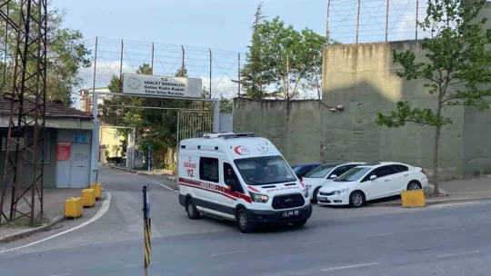 Kocaeli'de cezaevi koğuşunda yangın çıktı