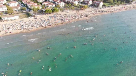 Kocaeli'de 2 kişi boğulma tehlikesi geçirdi
