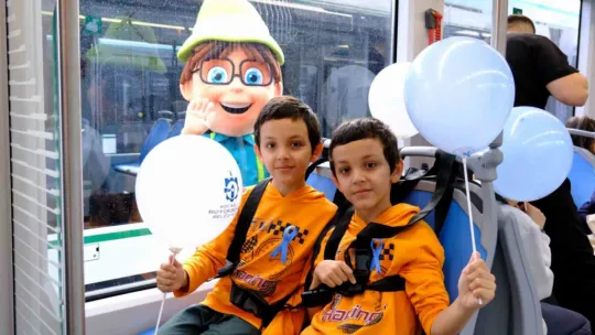 Kocaeli'de diyabetli çocuklar için tramvay süslendi