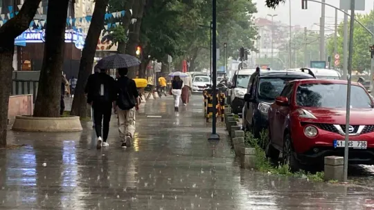 Kocaeli'de dolu ve sağanak etkili oldu