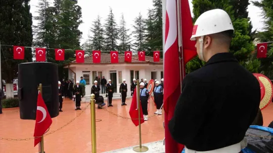 Kocaeli'de eller Çanakkale şehitleri için semaya açıldı