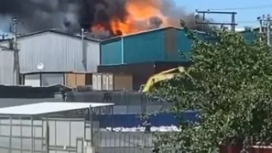 Kocaeli'de fabrika yangını