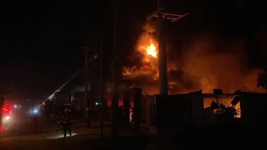 Kocaeli'de fabrika yangını