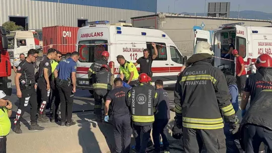 Kocaeli'de feci kaza: Ölü ve yaralılar var