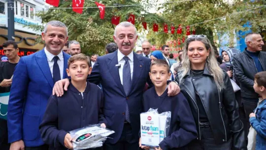 Kocaeli'de ağaçlar yine kitap açtı