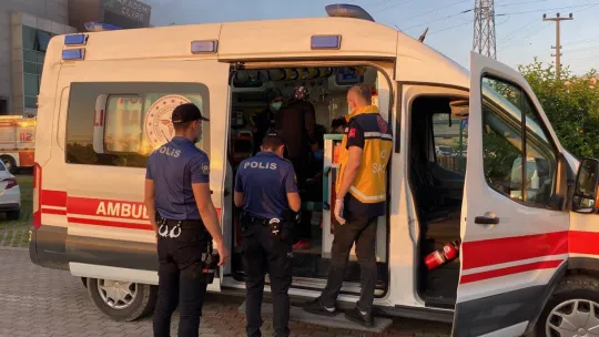 Kocaeli'de geri dönüşüm tesisindeki yangın söndürüldü