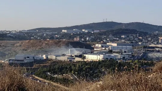 Kocaeli'de geri dönüşüm tesisinde yangın