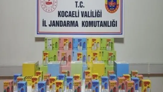 Kocaeli'de kaçak makaron ve elektronik sigara operasyonu