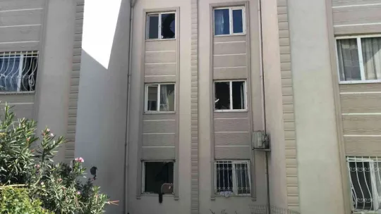 Kocaeli'de doğalgaz patlaması: 15 ev ve bir araç hasar gördü