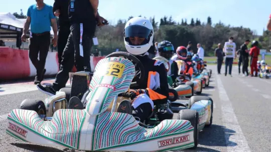 Kocaeli'de karting şampiyonasının ilk ayağı tamamlandı
