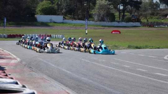 Kocaeli'de karting şampiyonasının ilk ayağı tamamlandı