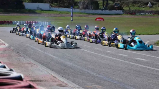 Kocaeli'de karting şampiyonasının ilk ayağı tamamlandı