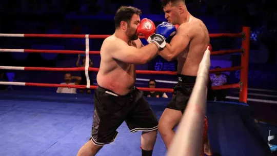 Kocaeli'de kick boks coşkusu yaşandı