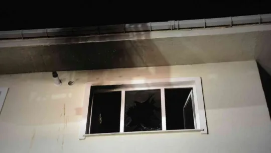 Kocaeli'de korkutan yangın: 7 kişi dumandan etkilendi