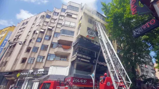 Kocaeli'de masaj salonunda korkutan yangın