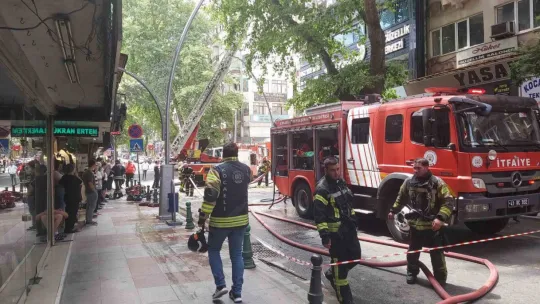 Kocaeli'de masaj salonunda korkutan yangın