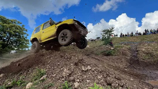 Kocaeli'de nefes kesen off-road heyecanı