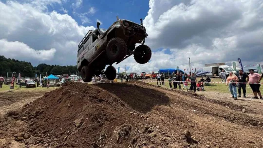 Kocaeli'de nefes kesen off-road heyecanı