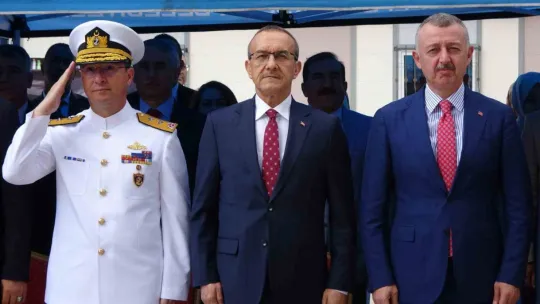 Kocaeli'de öğrenciler ders başı yaptı