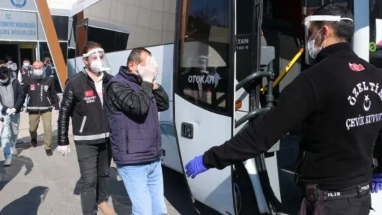 Kocaeli'de öldürdükleri adamı yol kenarına atan sanıkların ifadeleri kan dondurdu!
