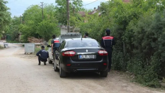 Kocaeli'de rehine krizi sürüyor: 1 ölü, 8 yaralı!