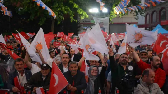 Kocaeli'de vatandaşlar sokağa akın etti