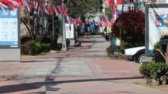 Kocaeli'de sokaklar boş kaldı