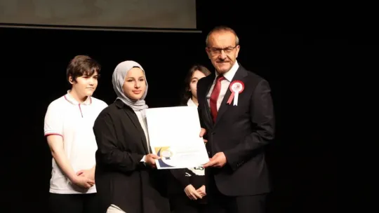 Kocaeli'de tarihi figürlerin de yer aldığı orotoryo gösterisi