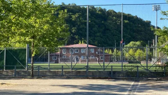 Kocaeli'de tüfekle vurulan adam ağır yaralandı