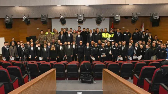 Kocaeli'de yılbaşı öncesi hazırlıklar tamam