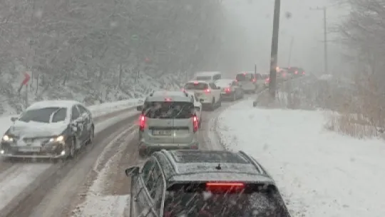 Kocaeli'de yoğun kar yağışı: Ekipler teyakkuzda