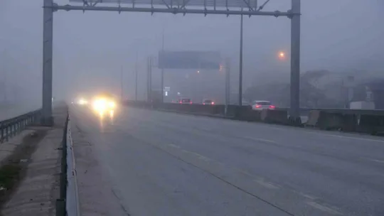 Kocaeli'de görüş mesafesi 75 metreye düştü