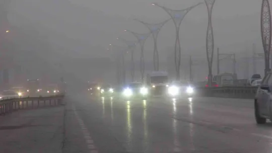 Kocaeli'de görüş mesafesi 75 metreye düştü