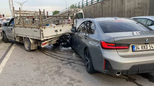 Kocaeli'de zincirleme kaza: 2 yaralı