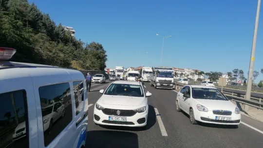 Kocaeli'de zincirleme kaza: 3 yaralı