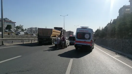 Kocaeli'de zincirleme kaza: 3 yaralı