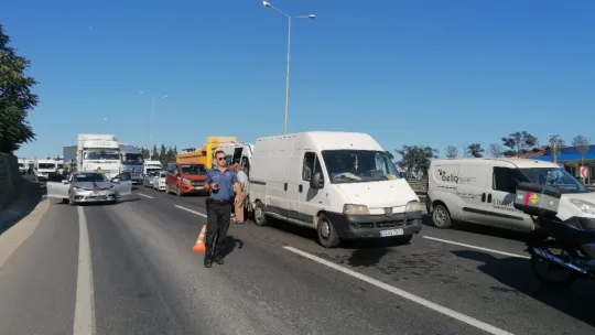 Kocaeli'de zincirleme kaza: 3 yaralı