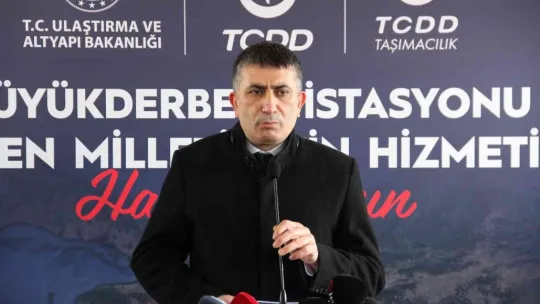 Kocaeli'deki Büyükderbent Tren İstasyonu yeniden açıldı