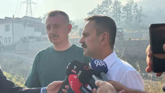 Rüzgar söndürme çalışmalarını zorlaştırıyor