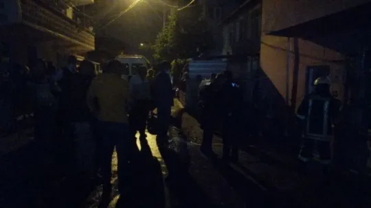 Kocaeli'deki yangında vatandaşlar sokağa döküldü!