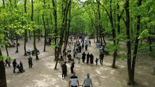 Kocaeli dolup taştı, metrelerce kuyruk oluştu